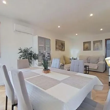 Apartamento Piso Grande-playa A 250m-portaventura A 15min Por Autovía